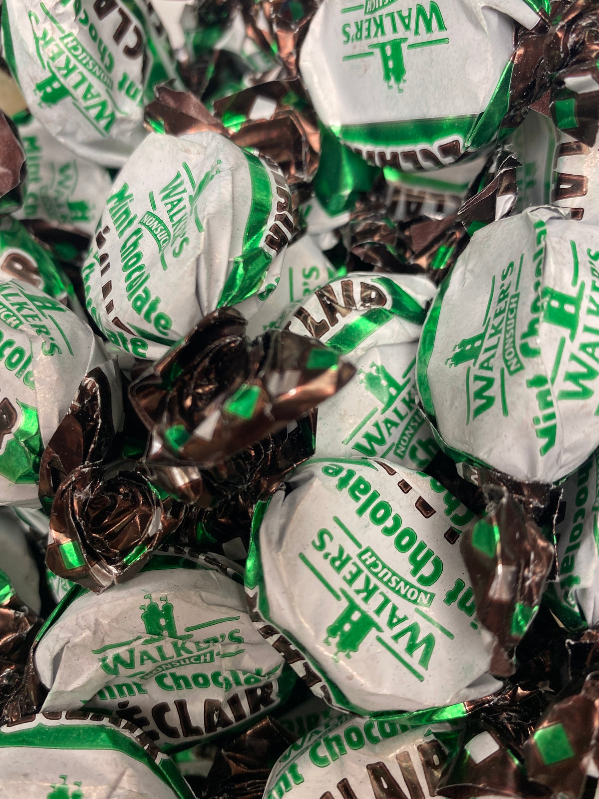 Walkers Mint Chocolate Eclairs - 100g