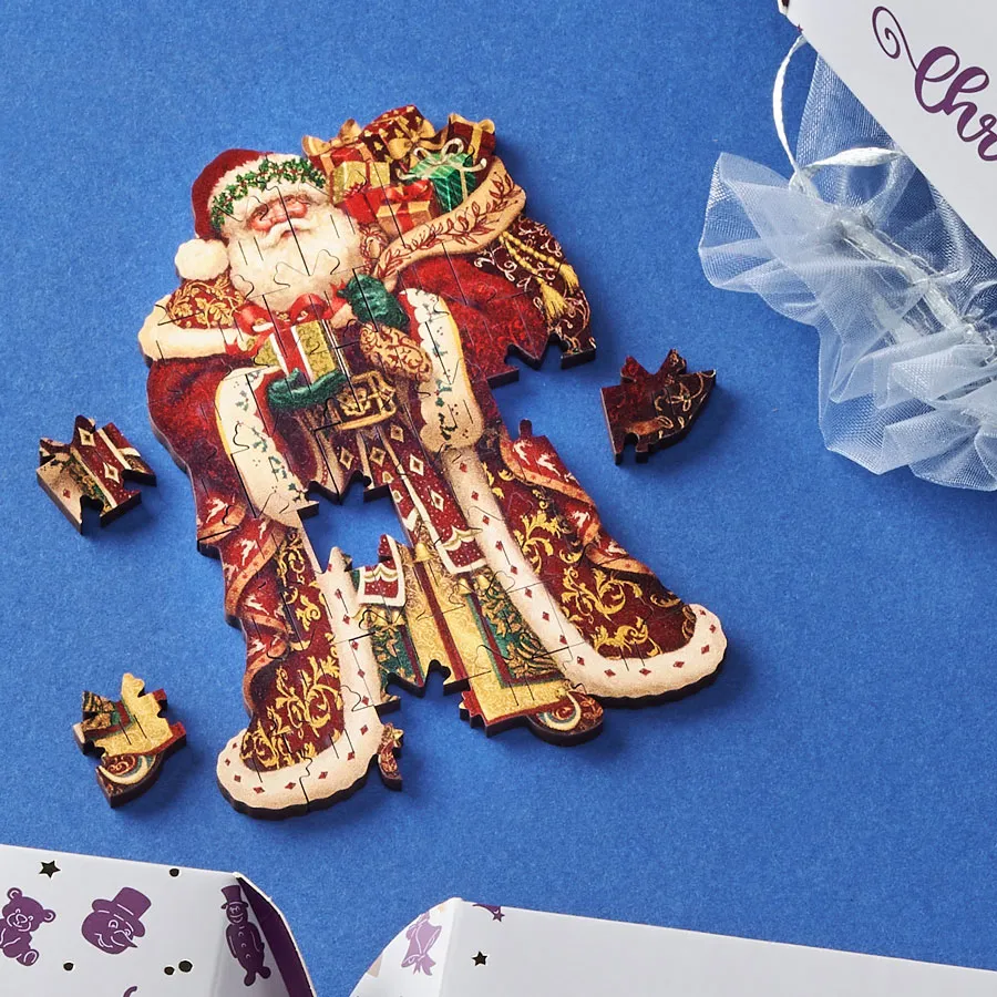 Santa Claus Cracker: 38 Pieces