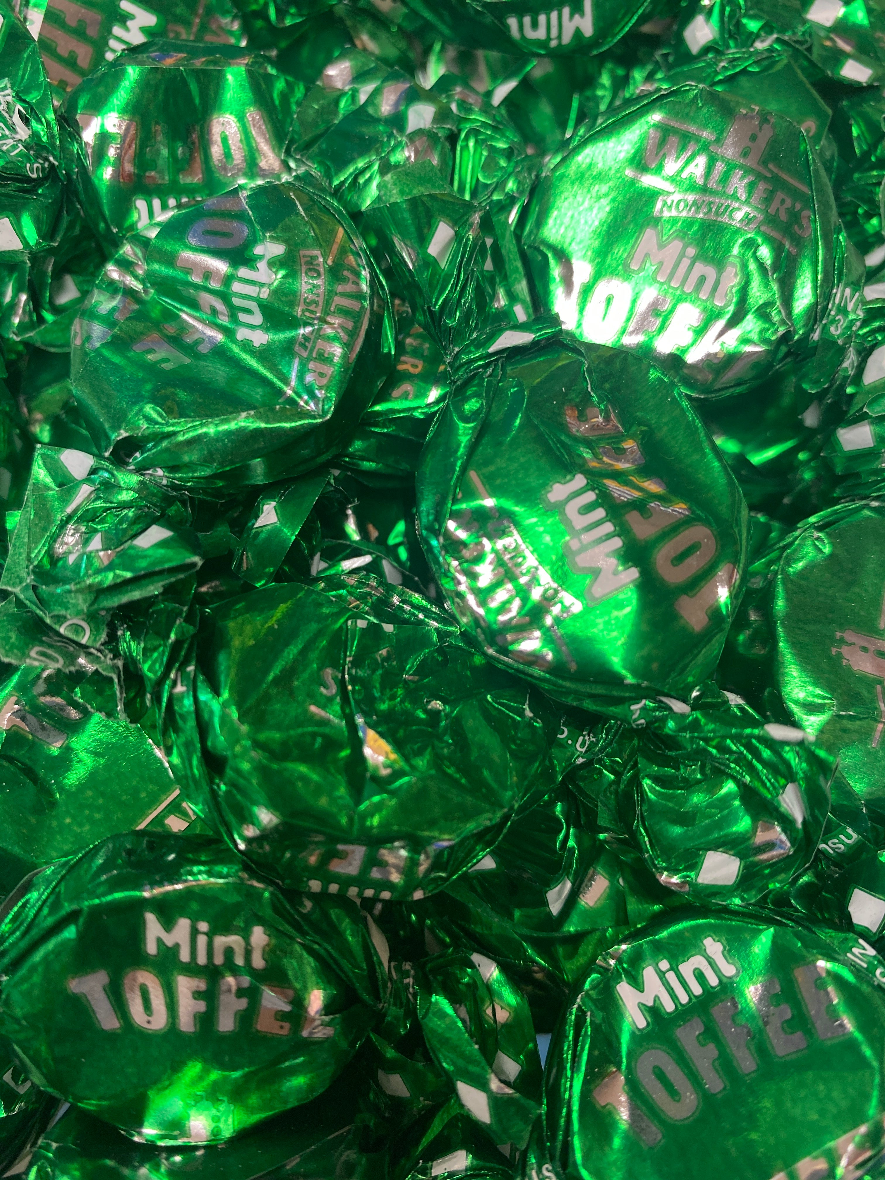 Walkers Mint Toffees - 100g