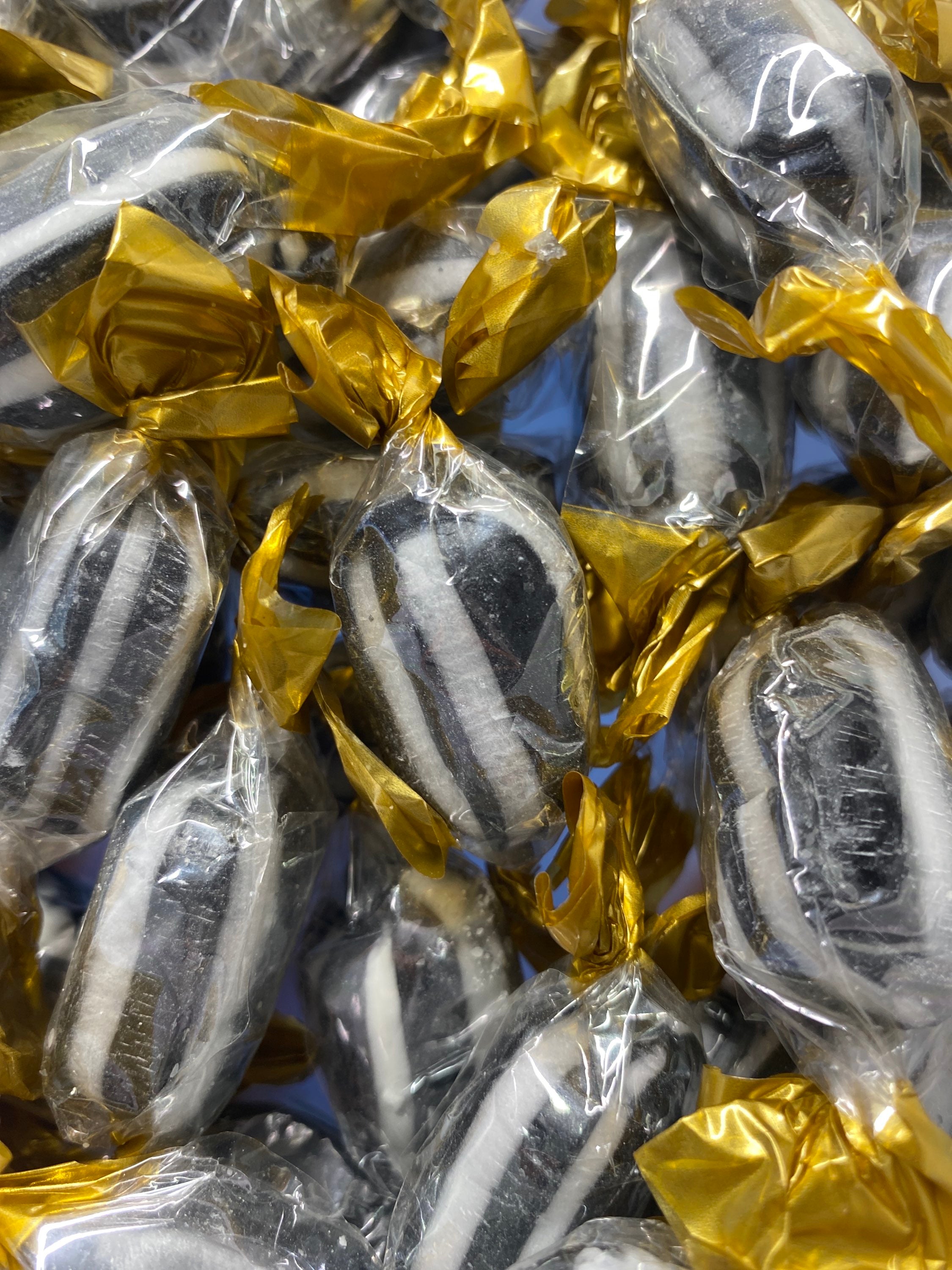 Everton Mints image 0