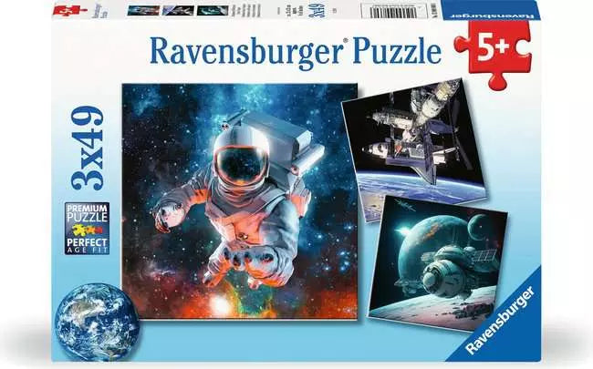 Ravensburger - 3 x 49 Outer Space Jigsaw Puzzle