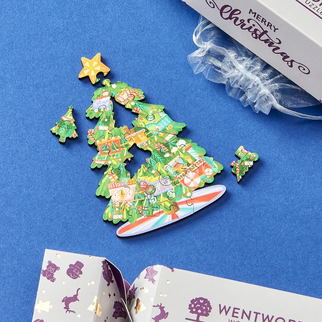 Christmas Train-ing Tree Cracker: 20 Pieces