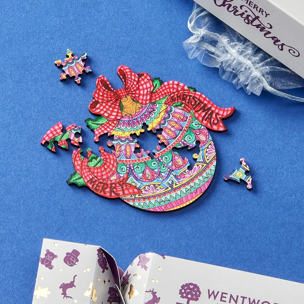 Christmas Bauble Cracker: 32 Pieces