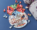 Christmas Eve Bauble Large Cracker: 140 Pieces